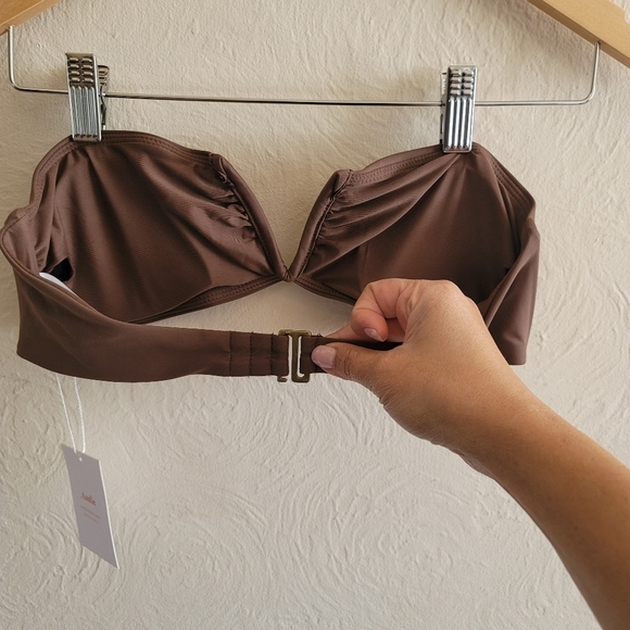 Andie Swim Scala Strapless Bikini Top in Espresso, Size Medium - Picture 4 of 7